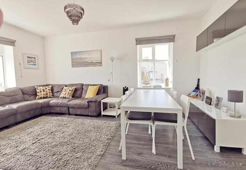 Plas Darien-3 Bed Apt- Sea Views - Sleeps 5 تريرددور المظهر الخارجي الصورة
